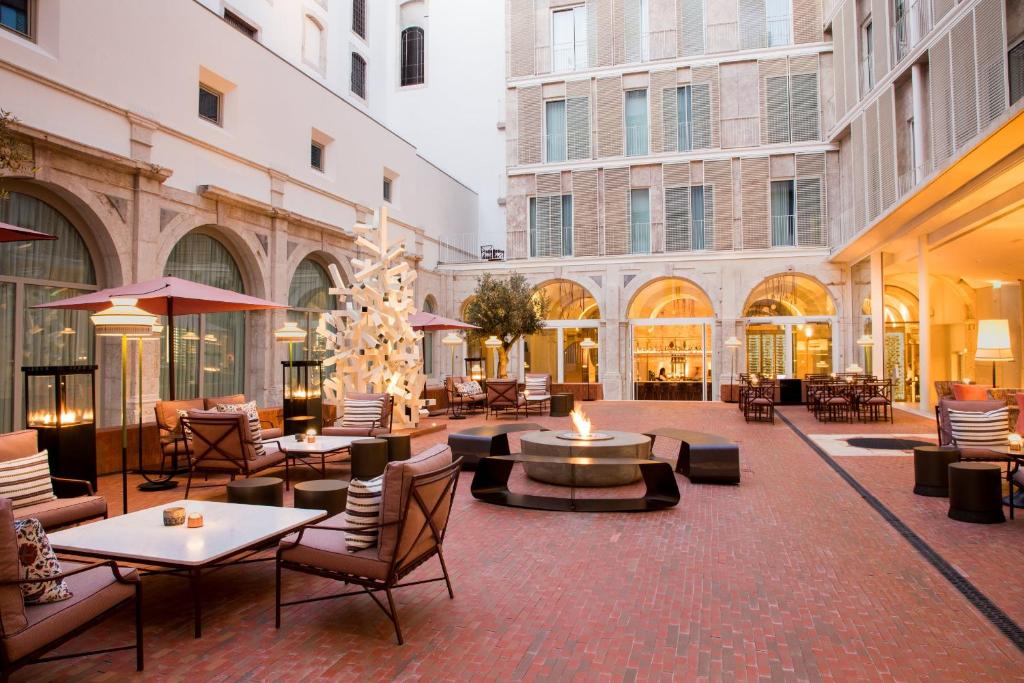 Convent Square Lisbon